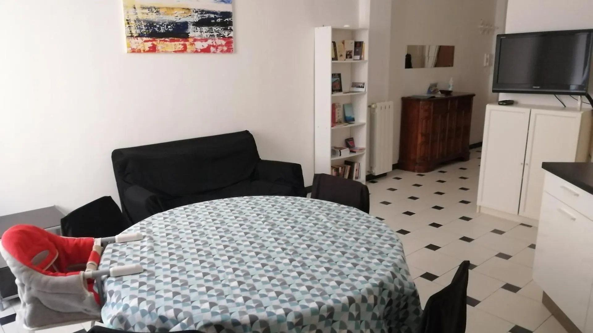 Ca'Saetta Bnb Holiday Home - Park & Go To Genoa Aquarium And Old Town Apartment